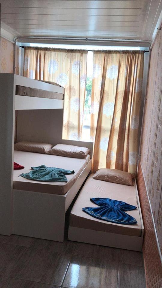 פנייה Sunflower Inn מראה חיצוני תמונה